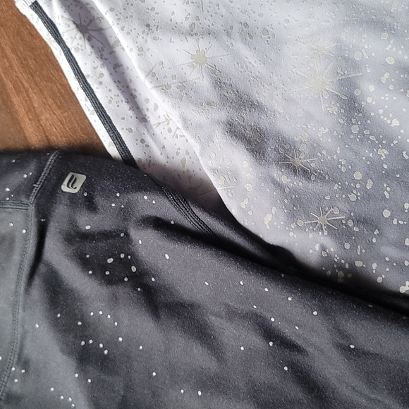 Fabletics Legging, XXL, Navy - Picture 2 of 5